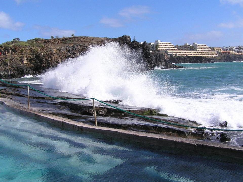 Beach-Front Tenerife Sth Sea And Pool View Costa Del Silencio Exterior foto